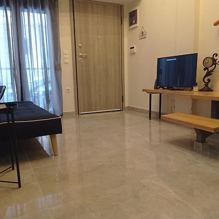 Minimal Two-Floor Apartment Thessaloniki Exterior foto